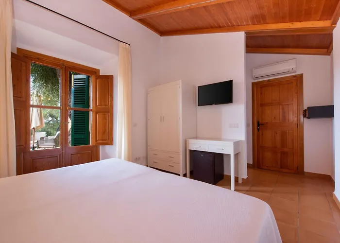 Finca Son Roig By Valentin